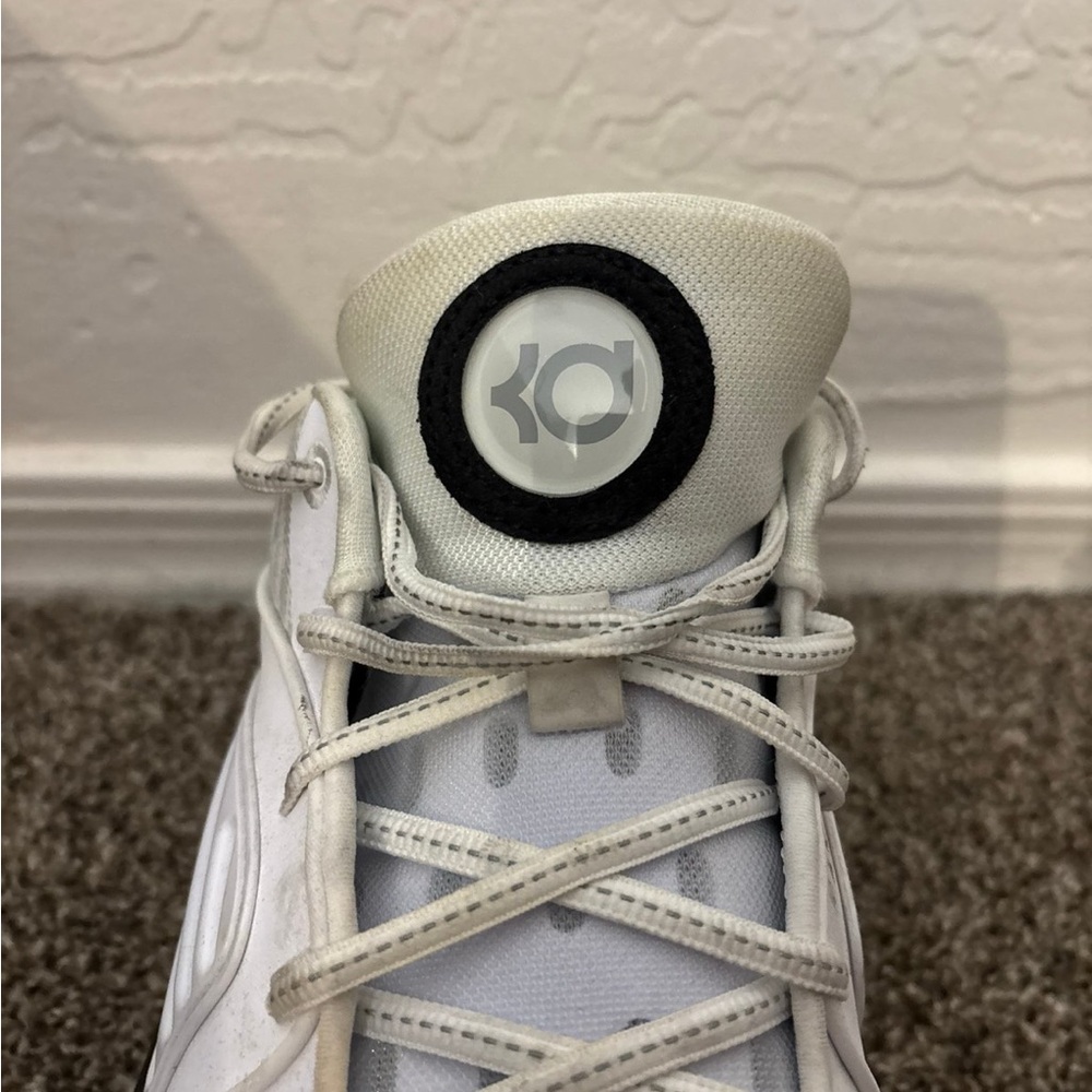 Size 10 - Nike Kevin Durant 16s - Picture 9 of 11